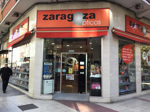 Zaragoza Ópticos (Salvador Minguijón, 10)