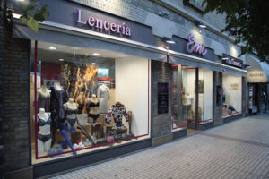 Lenceria Emi · Alta Corseteria · Tallas Grandes