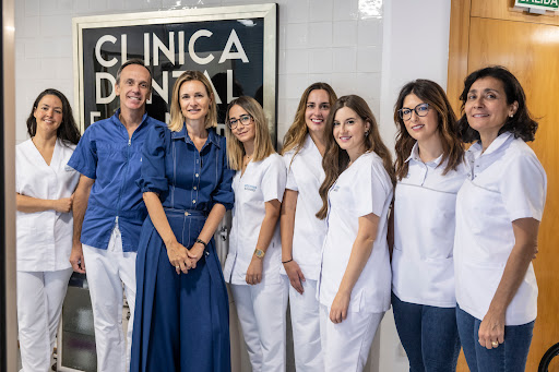 Dentistas en Zaragoza Doctores Navarro