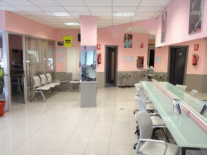 C&C ACADEMIA CASANOVA ZARAGOZA. Academia de Peluquería, Barbería y Estética.