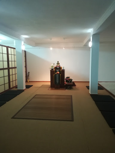 Dojo Zen Nainiwa de la Comunidad Budista Soto Zen