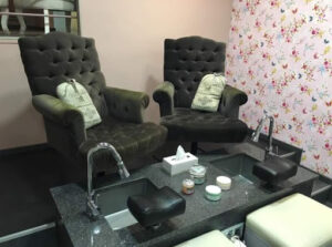 Nails Clinic