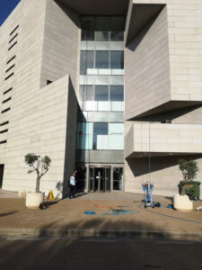 Limpiezas La Urbe S.L.