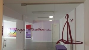 Yoga Zaragoza. Escuela Sadhana de yoga y pilates