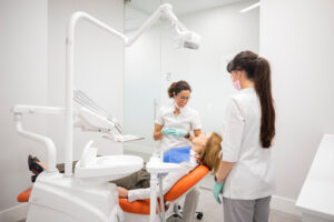 Abad y Antolín Clínica de Ortodoncia - Odontopediatria