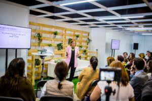 Innova Eventos Zaragoza Organización Eventos Zaragoza Azafatas Catering
