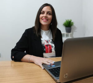 Daiana Elalle Psicología, Psicólogo