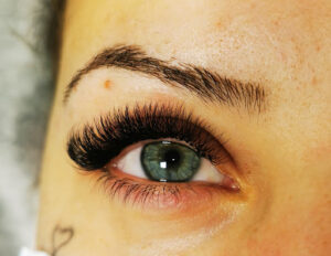 Vènere Studio Extensiones de Pestañas Lashes and brow