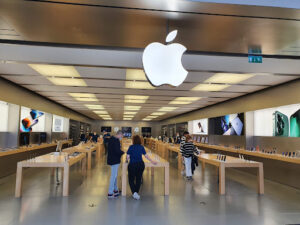 Apple Puerto Venecia