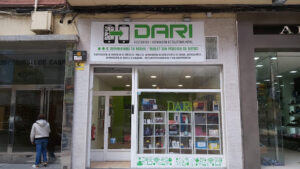Dari