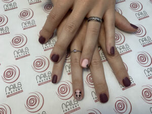 NAILS FACTORY