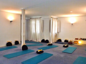 Estudio de Yoga Costa 7