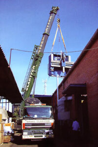 Grúas y Transportes Claryfer, S.L.